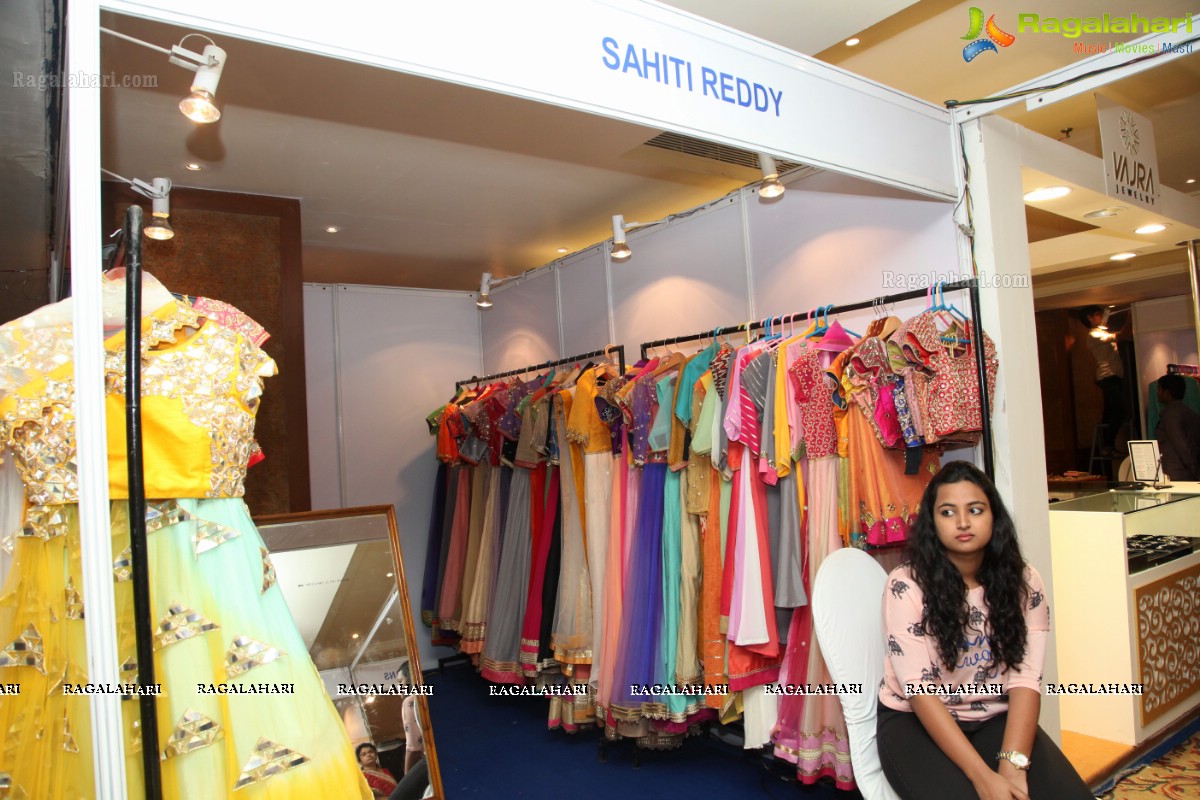 Petals Exhibition and Sale (Oct. 2015) at Taj Krishna, Hyderabad