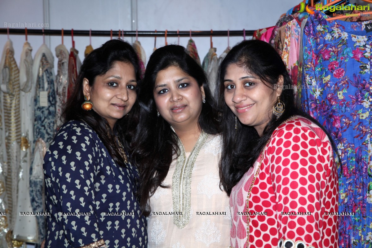 Petals Exhibition and Sale (Oct. 2015) at Taj Krishna, Hyderabad