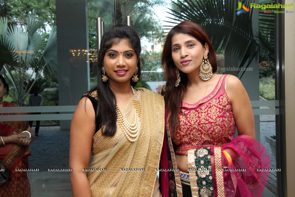 Royal Karvachauth by Manisha Kapoor's Pink Ladies CLub, Hyderabad