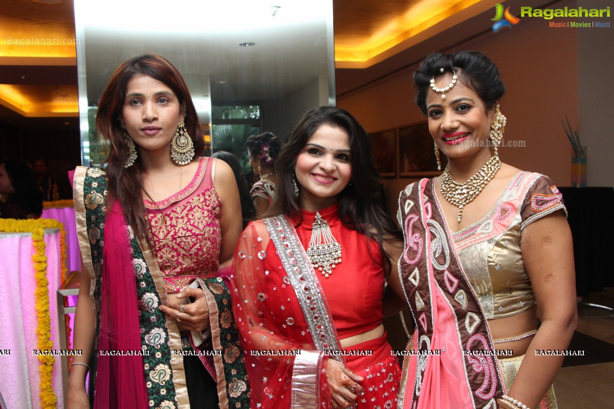 Royal Karvachauth by Manisha Kapoor's Pink Ladies CLub, Hyderabad