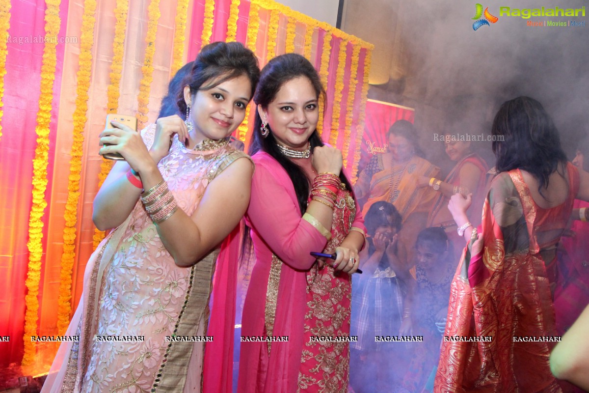 Royal Karvachauth by Manisha Kapoor's Pink Ladies CLub, Hyderabad