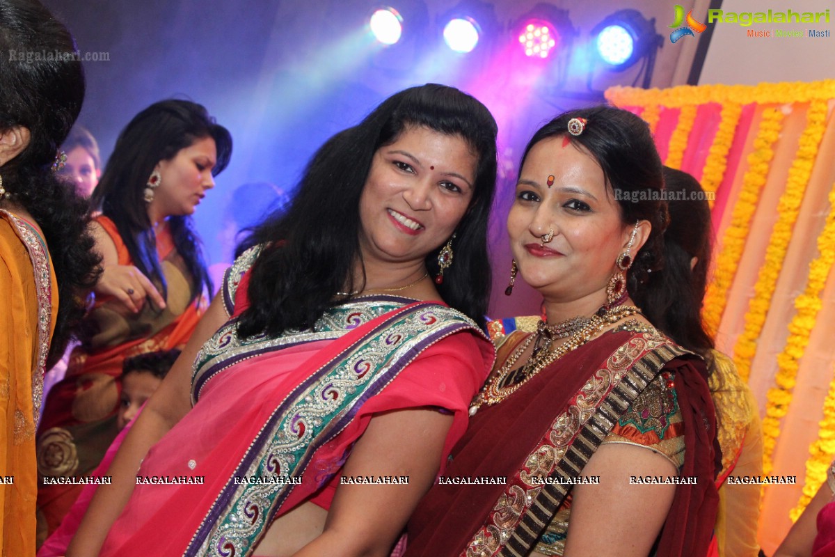 Royal Karvachauth by Manisha Kapoor's Pink Ladies CLub, Hyderabad