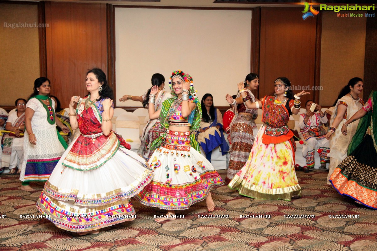 Saheli Club's Poornima Dandiya at Taj Deccan, Hyderabad