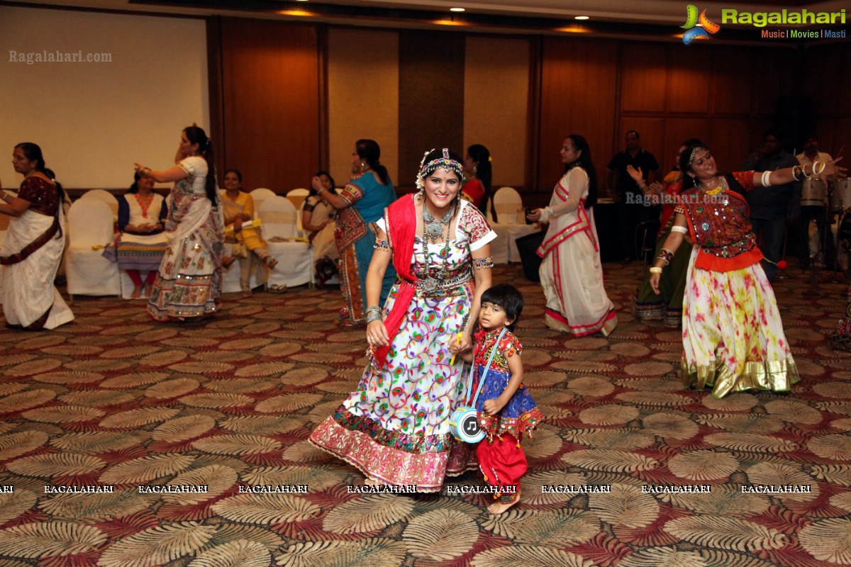 Saheli Club's Poornima Dandiya at Taj Deccan, Hyderabad