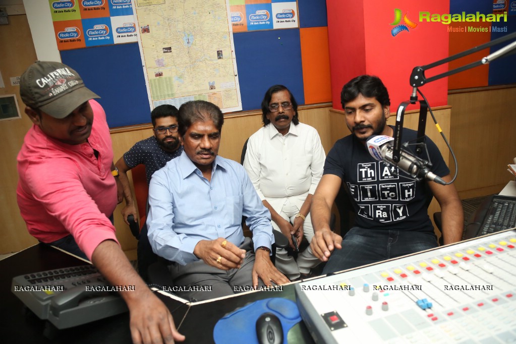 Bengal Tiger Teaser Launch by Sampath Nandi at 91.1 FM Radio City