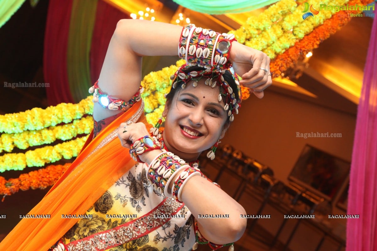 Samanvay Ladies Club - Navaratri Festival Celebrations 2015 at Radisson Blu, Hyderabad