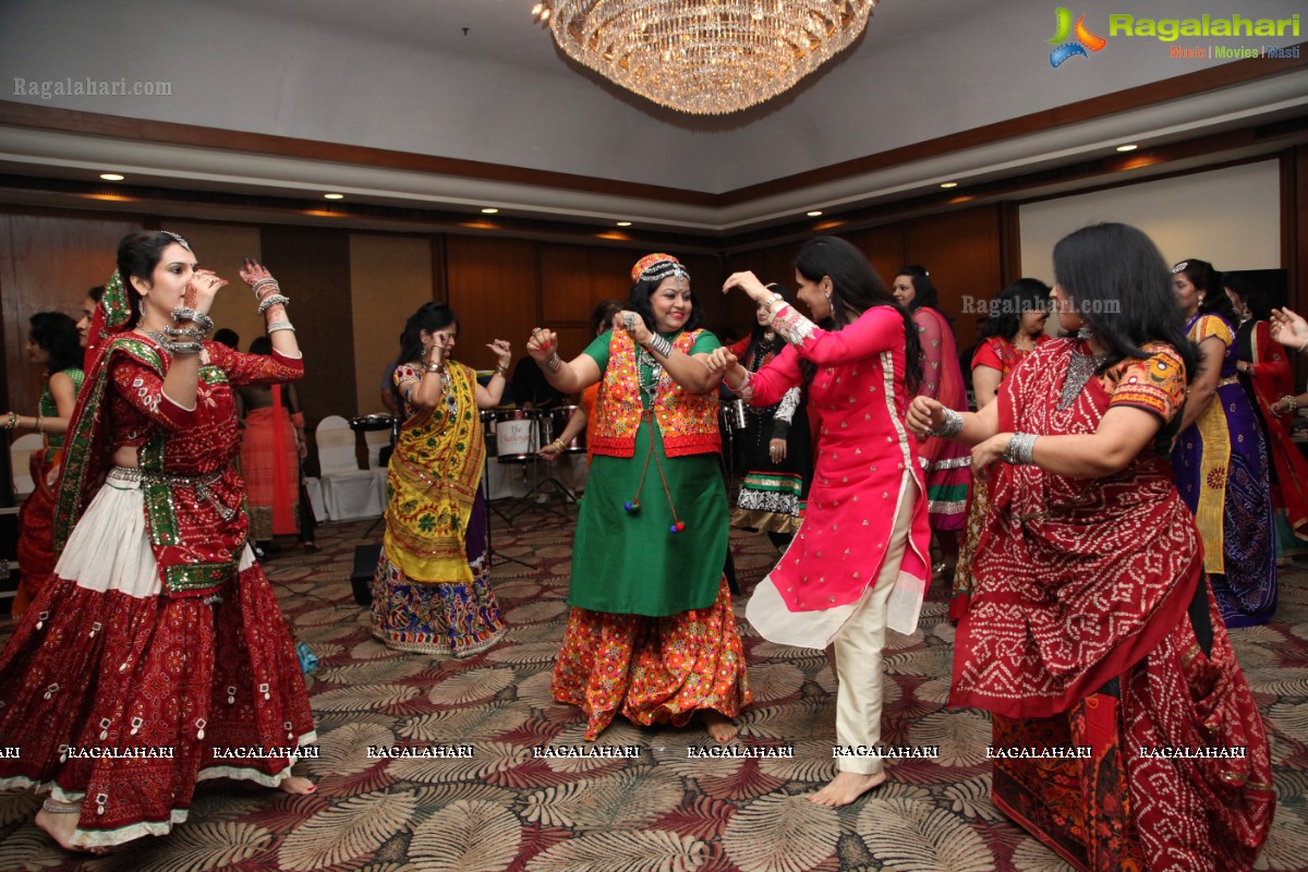 Sanskruti Navaratri Utsav Dandiya Dhamaka 2015 at Taj Deccan, Hyderabad