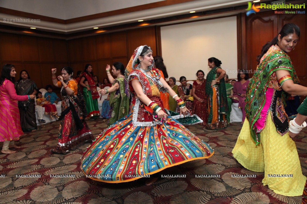 Sanskruti Navaratri Utsav Dandiya Dhamaka 2015 at Taj Deccan, Hyderabad