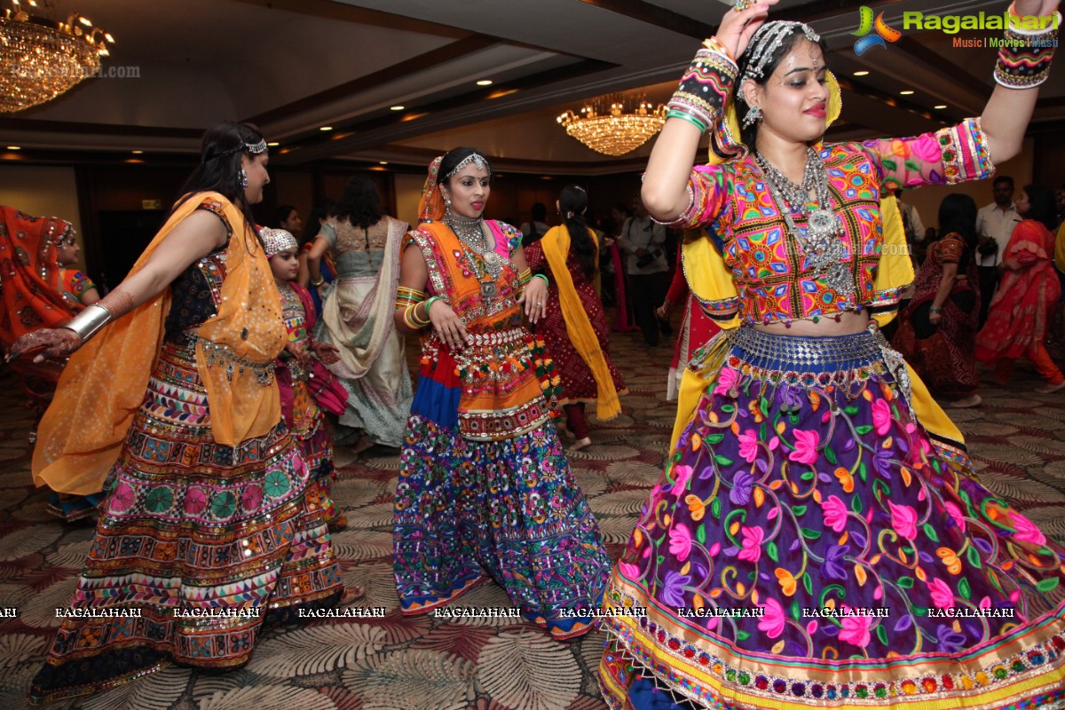 Sanskruti Navaratri Utsav Dandiya Dhamaka 2015 at Taj Deccan, Hyderabad