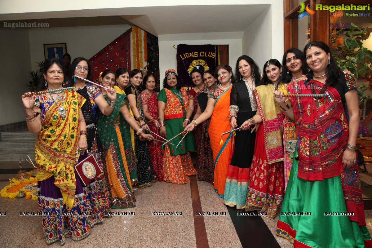 Sanskruti Navaratri Utsav Dandiya Dhamaka 2015 at Taj Deccan, Hyderabad