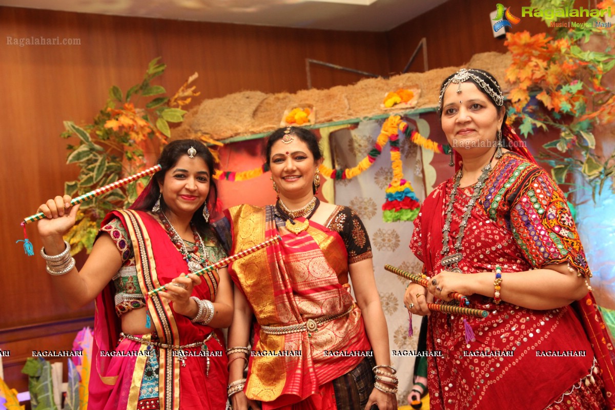 Sanskruti Navaratri Utsav Dandiya Dhamaka 2015 at Taj Deccan, Hyderabad