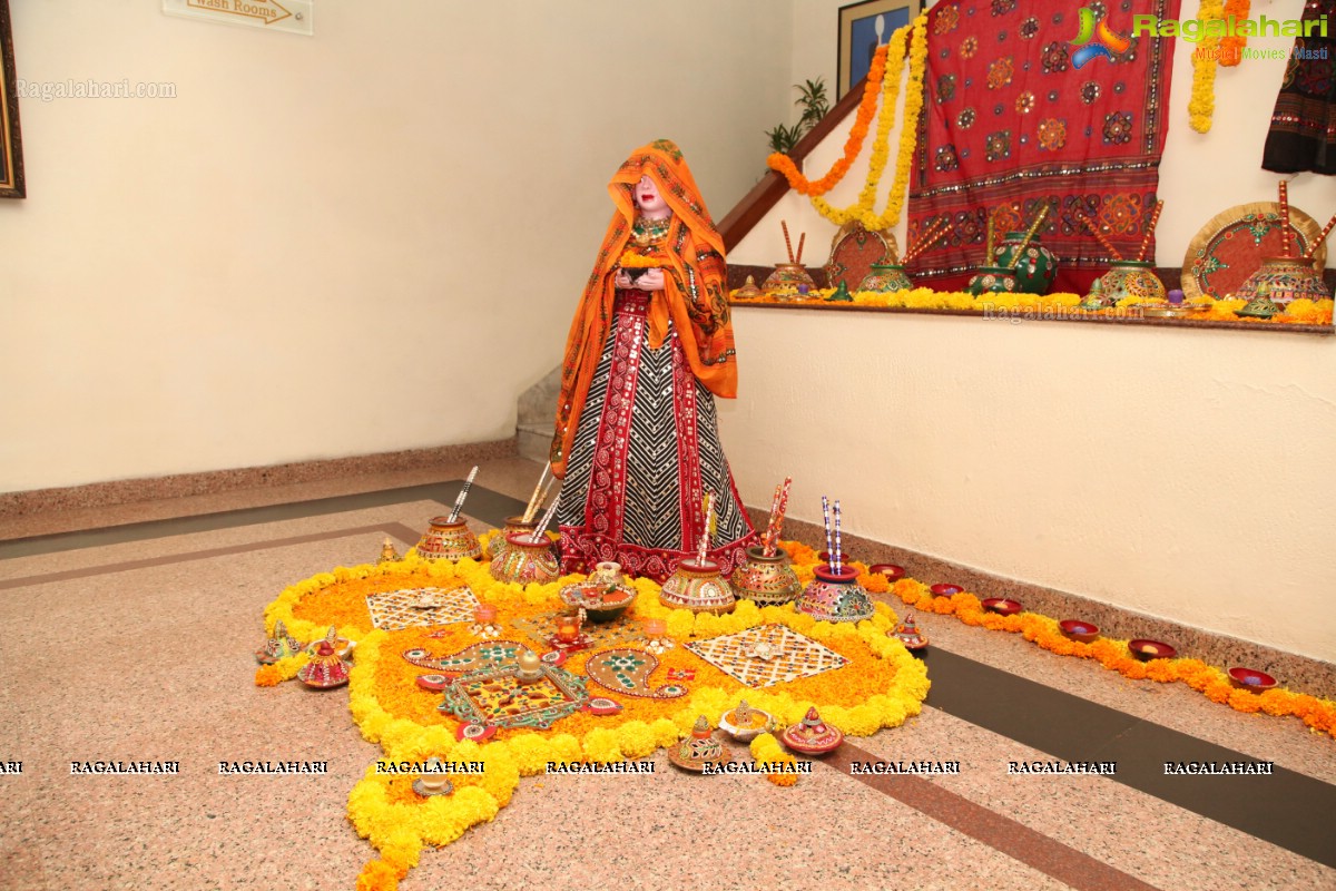 Sanskruti Navaratri Utsav Dandiya Dhamaka 2015 at Taj Deccan, Hyderabad