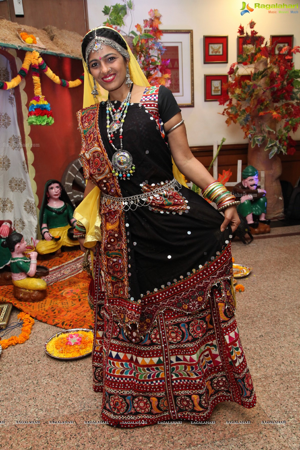 Sanskruti Navaratri Utsav Dandiya Dhamaka 2015 at Taj Deccan, Hyderabad