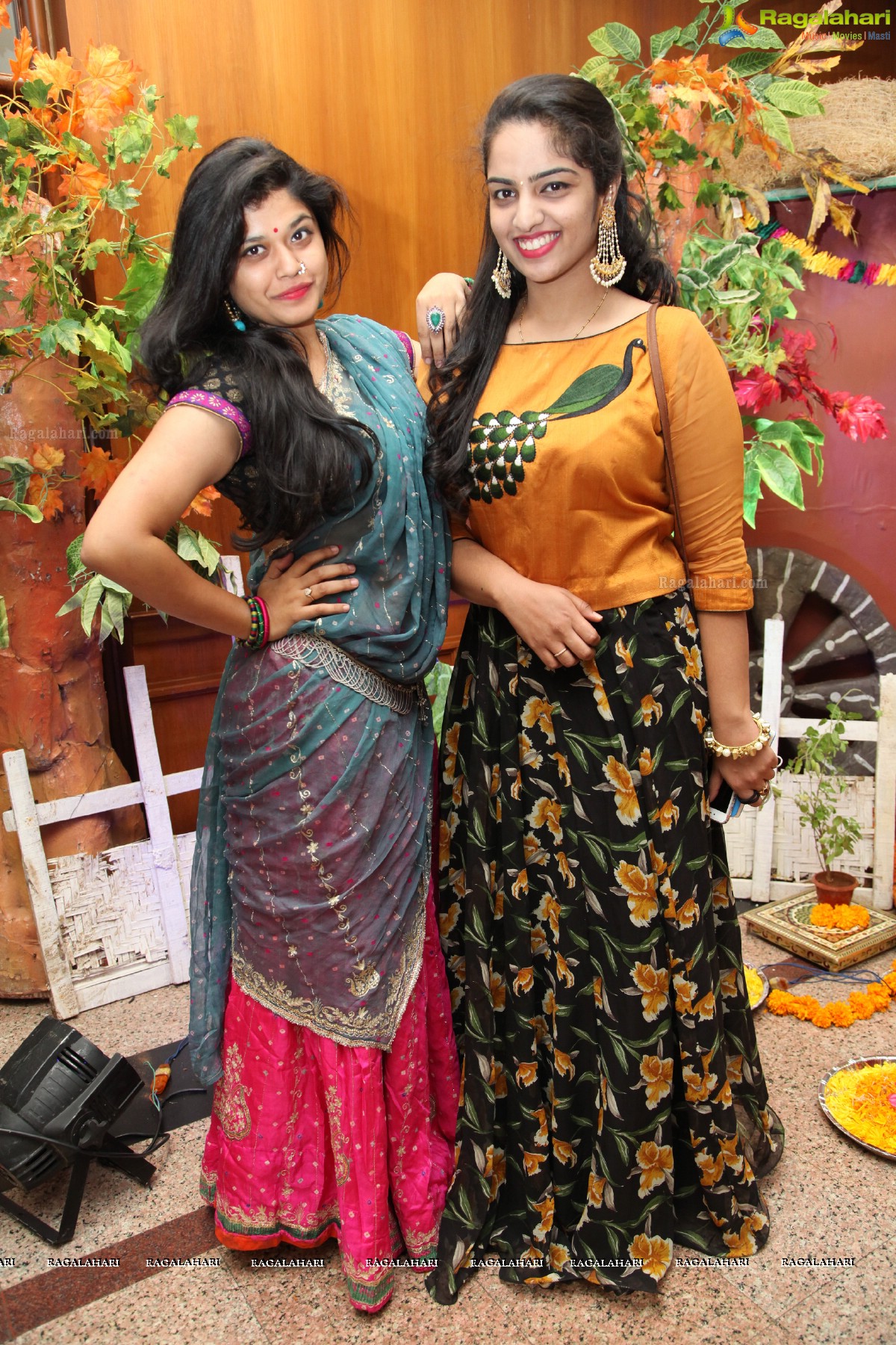 Sanskruti Navaratri Utsav Dandiya Dhamaka 2015 at Taj Deccan, Hyderabad