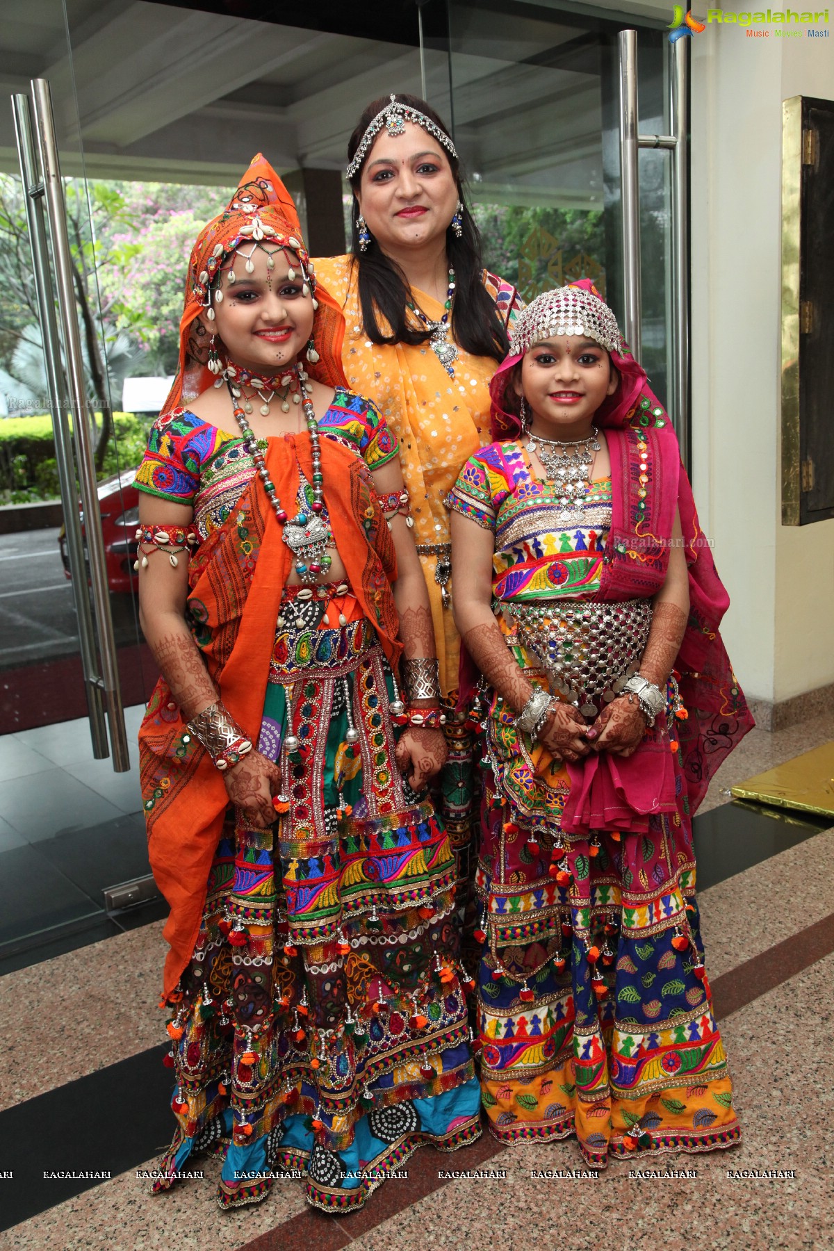 Sanskruti Navaratri Utsav Dandiya Dhamaka 2015 at Taj Deccan, Hyderabad