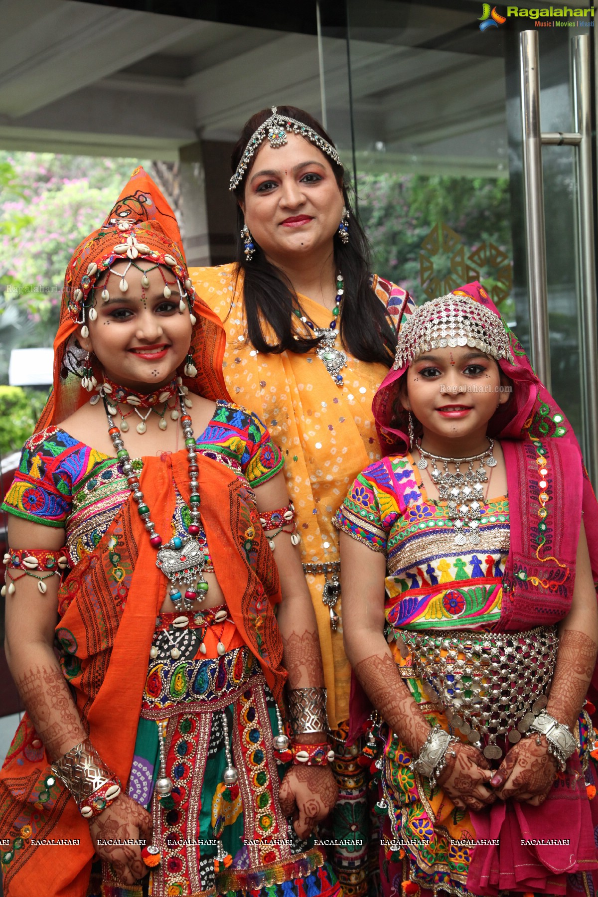 Sanskruti Navaratri Utsav Dandiya Dhamaka 2015 at Taj Deccan, Hyderabad