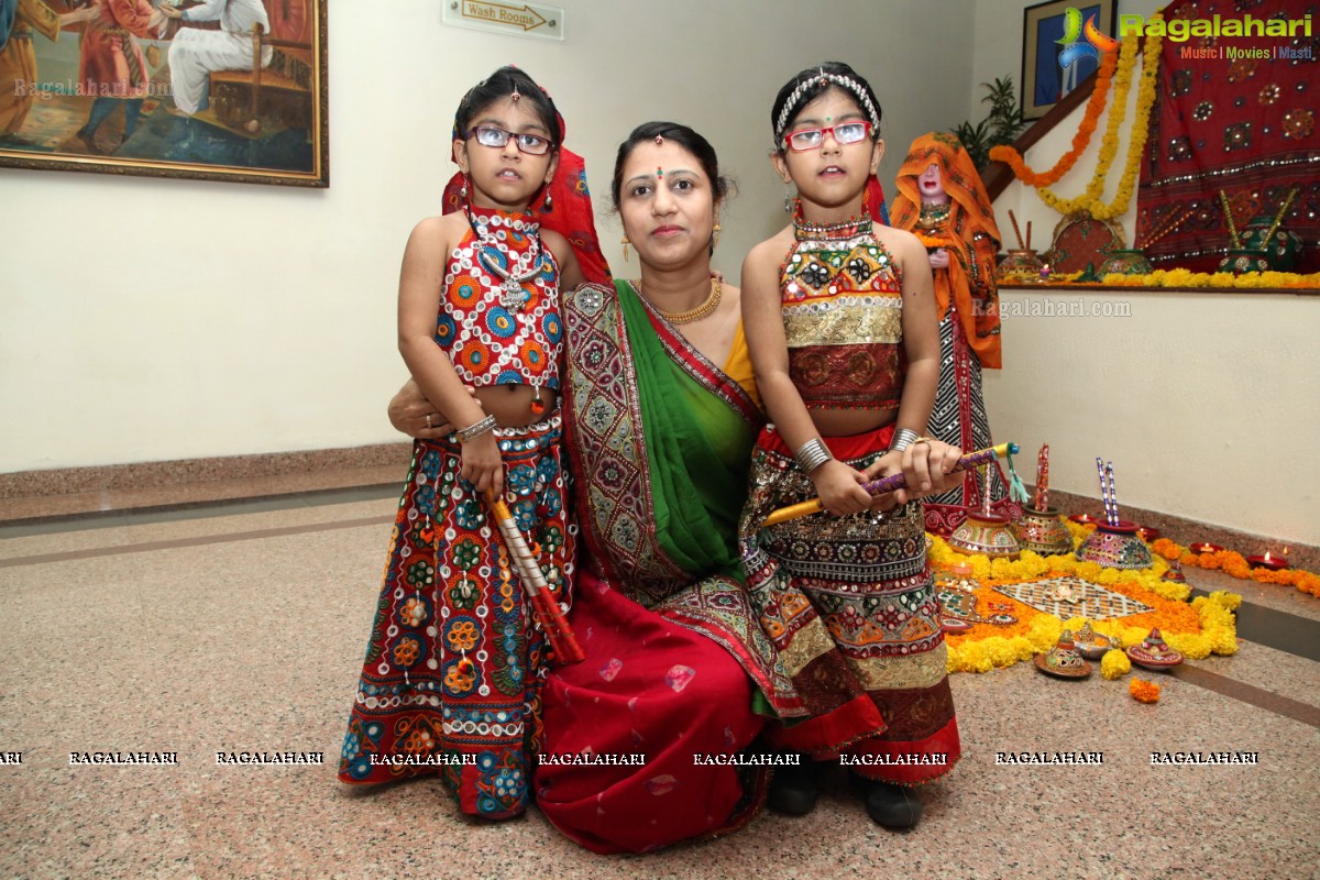 Sanskruti Navaratri Utsav Dandiya Dhamaka 2015 at Taj Deccan, Hyderabad