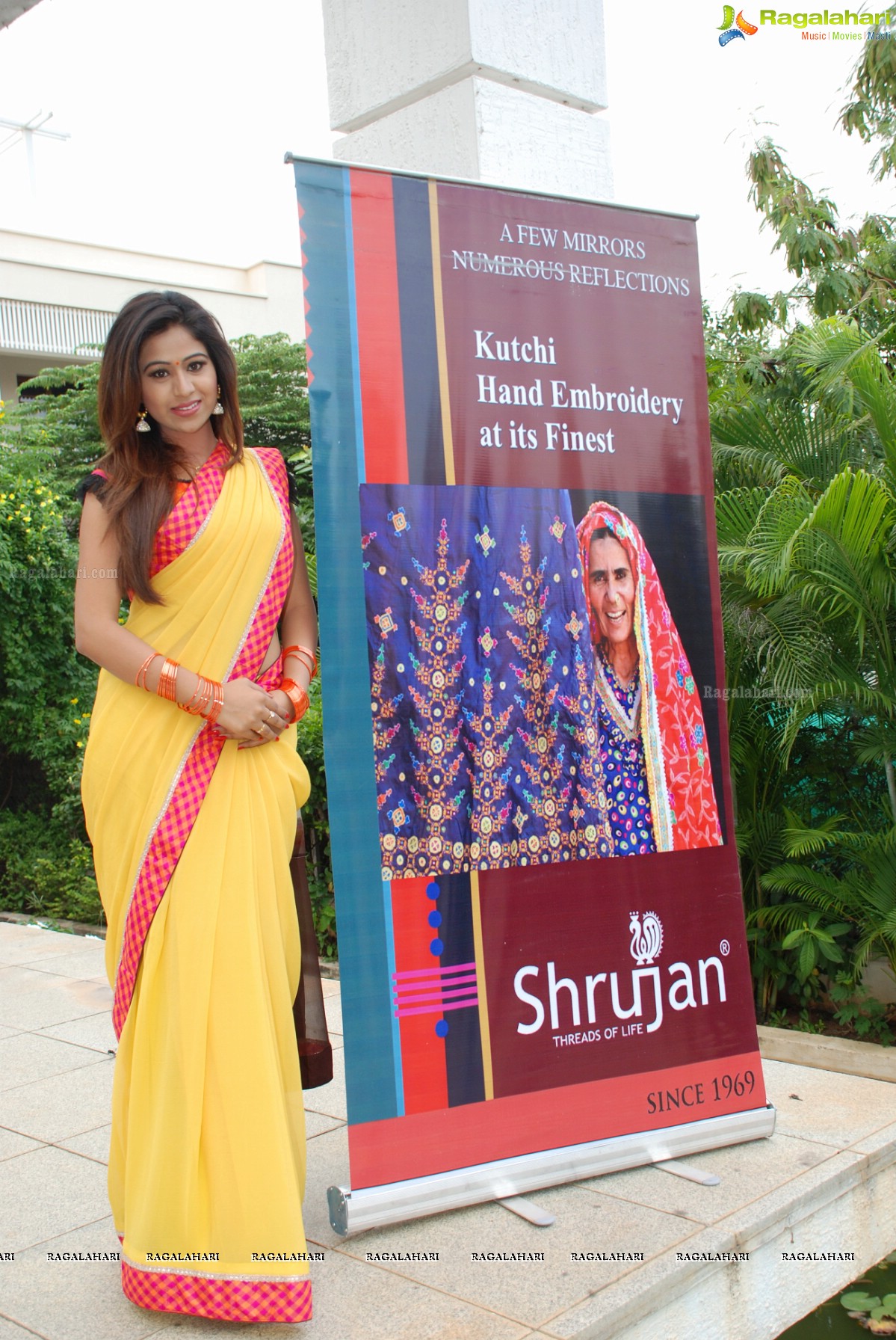 Manali Rathod launches Shrujan Kutchi Hand Embroidery Exhibition at Banjara Hills, Hyderabad