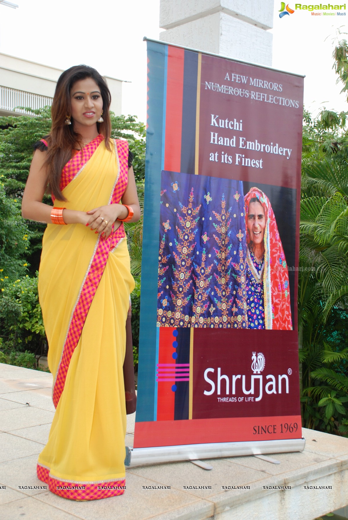 Manali Rathod launches Shrujan Kutchi Hand Embroidery Exhibition at Banjara Hills, Hyderabad