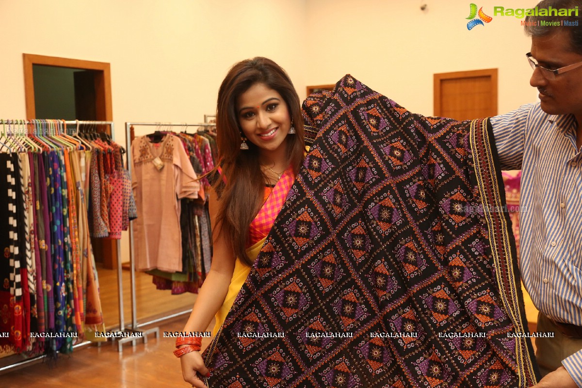 Manali Rathod launches Shrujan Kutchi Hand Embroidery Exhibition at Banjara Hills, Hyderabad