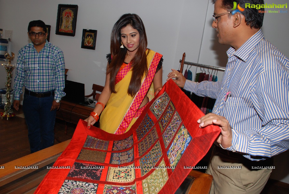 Manali Rathod launches Shrujan Kutchi Hand Embroidery Exhibition at Banjara Hills, Hyderabad