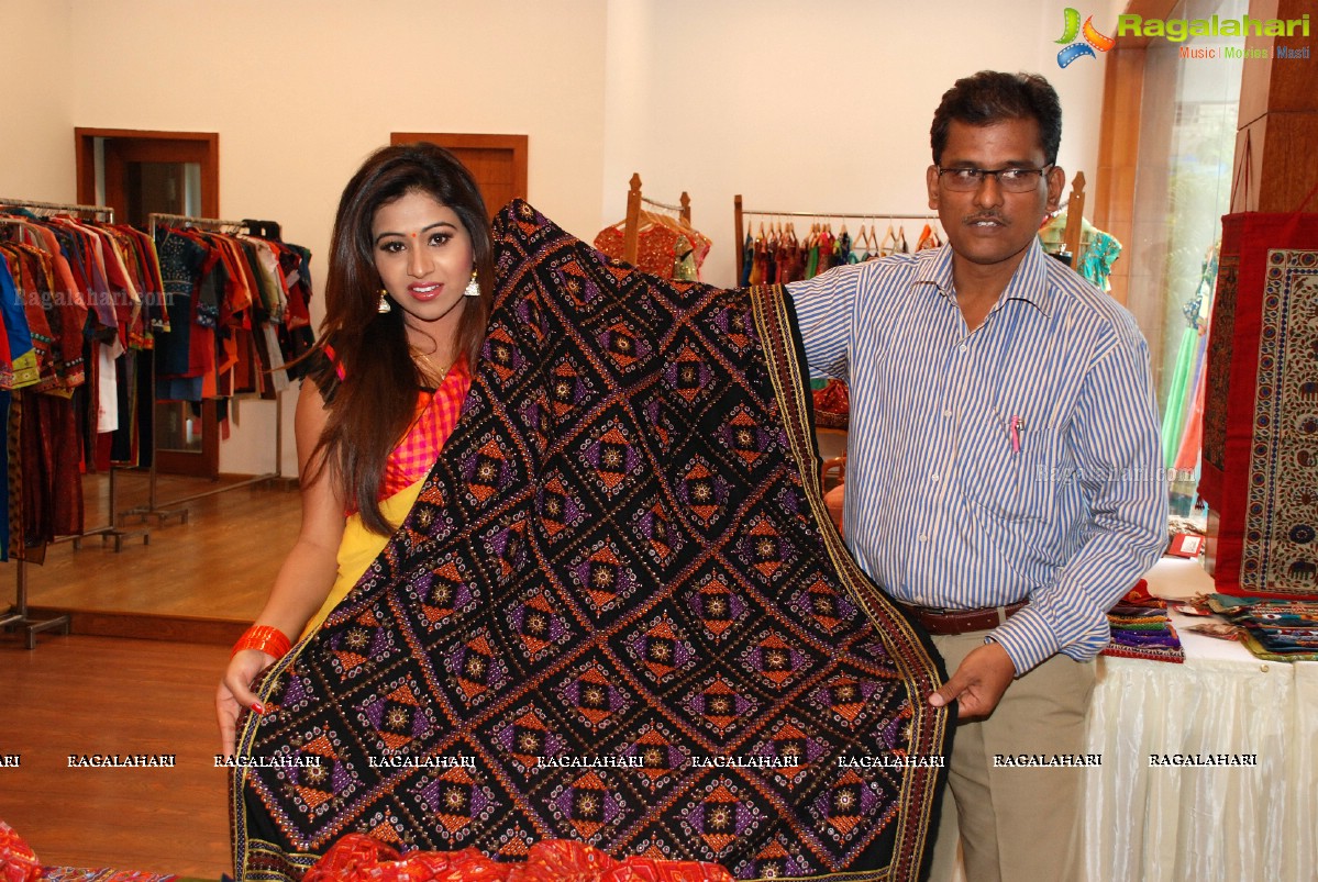 Manali Rathod launches Shrujan Kutchi Hand Embroidery Exhibition at Banjara Hills, Hyderabad