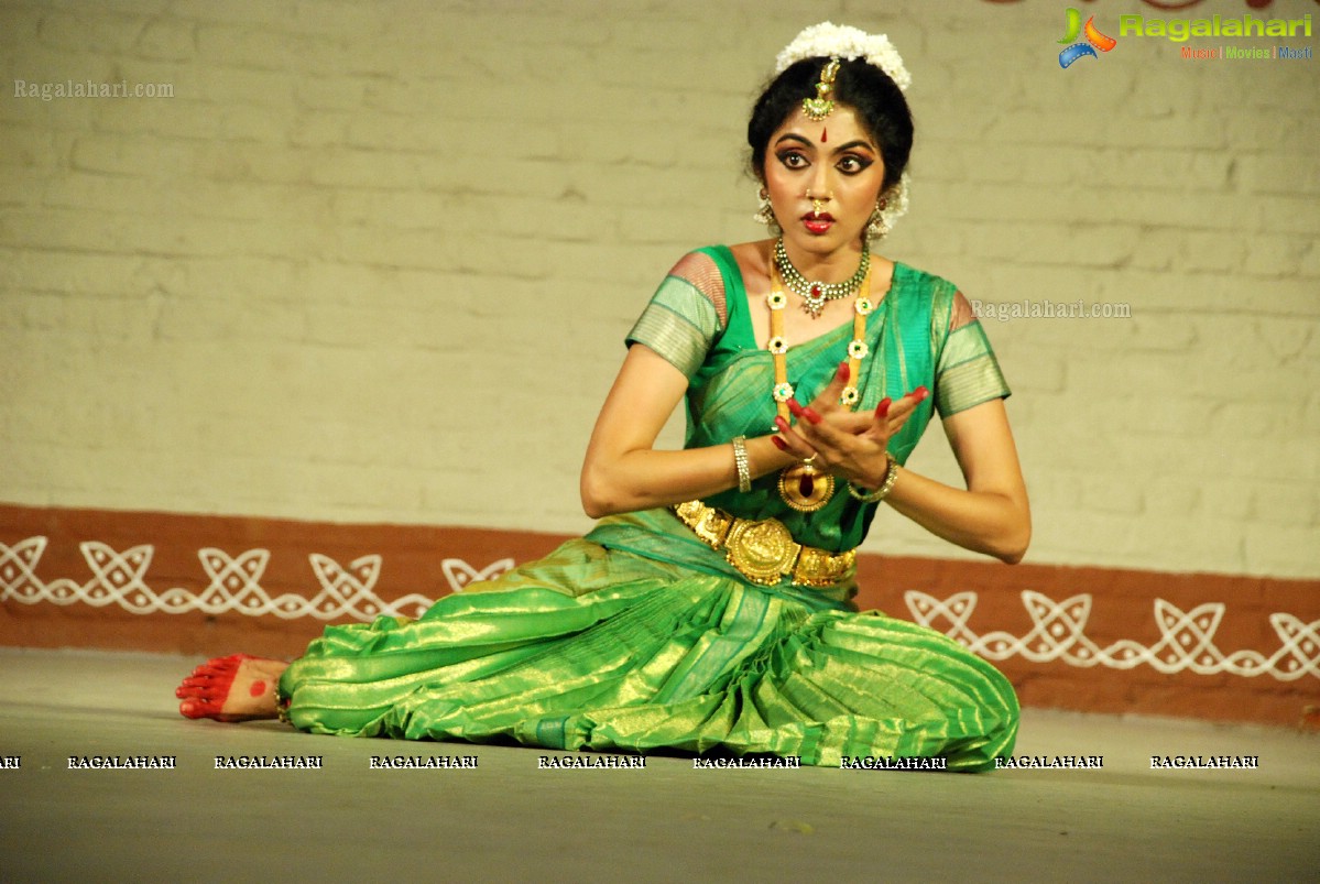 Smitha Madhav Bharatanatyam Performance at Shilparamam, Hyderabad