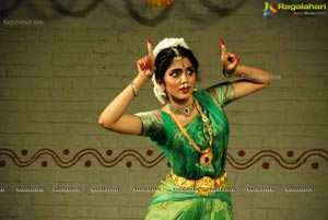 Smitha Madhav Bharatanatyam Dancer