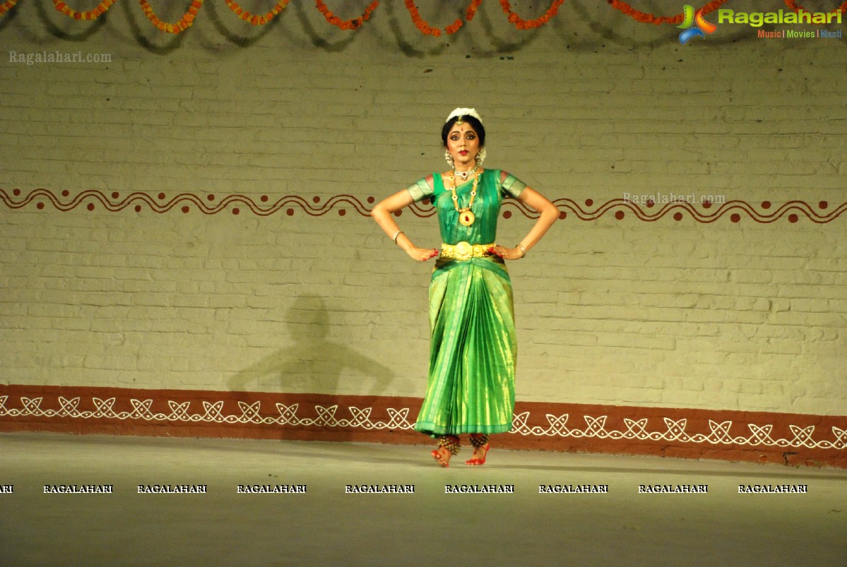 Smitha Madhav Bharatanatyam Performance at Shilparamam, Hyderabad