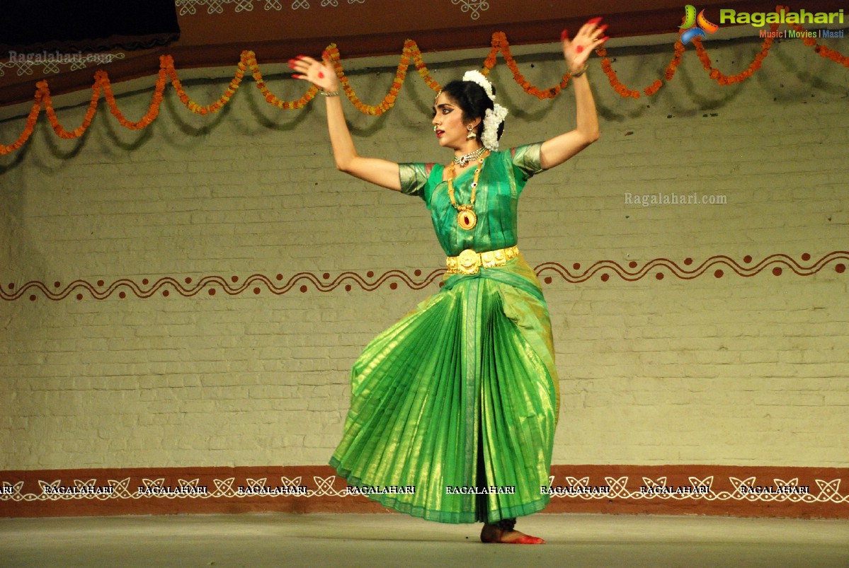 Smitha Madhav Bharatanatyam Performance at Shilparamam, Hyderabad