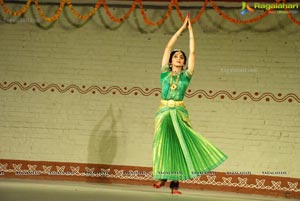 Smitha Madhav Bharatanatyam Dancer