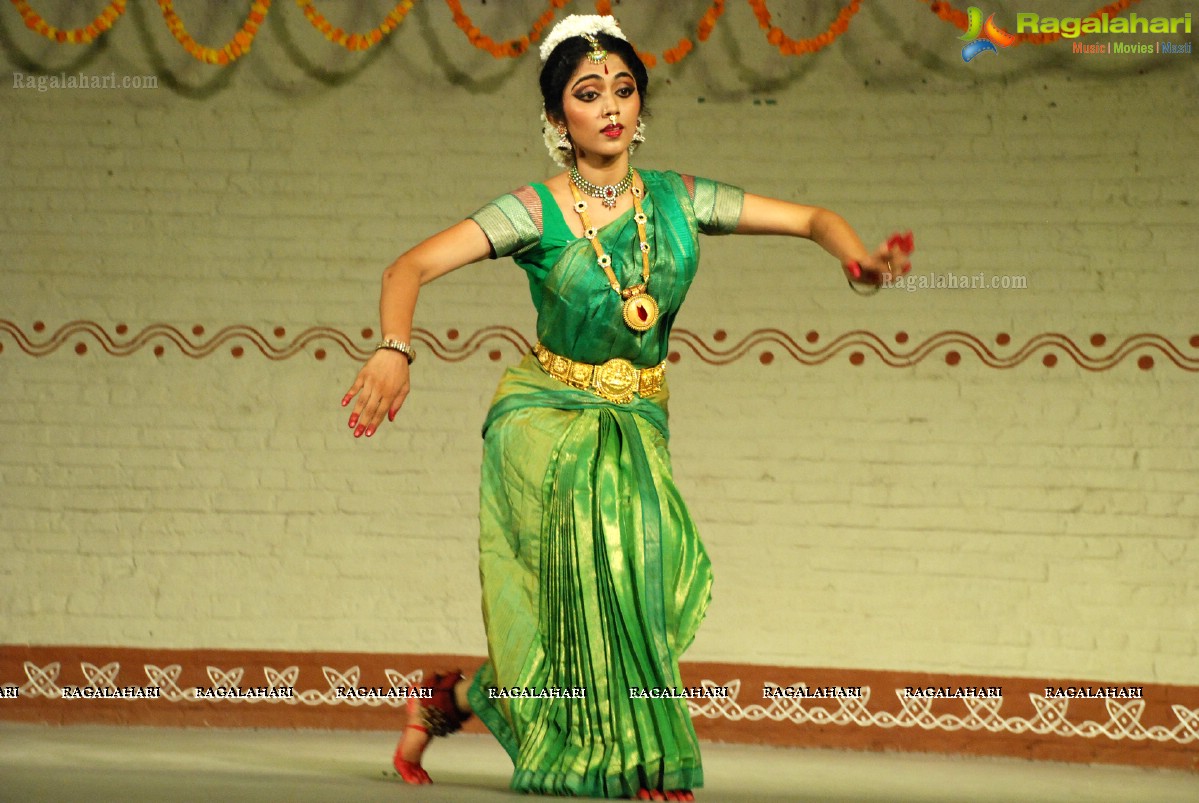 Smitha Madhav Bharatanatyam Performance at Shilparamam, Hyderabad