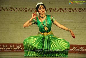 Smitha Madhav Bharatanatyam Dancer