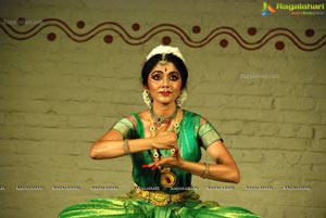 Smitha Madhav Bharatanatyam Dancer