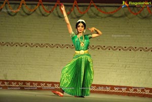 Smitha Madhav Bharatanatyam Dancer