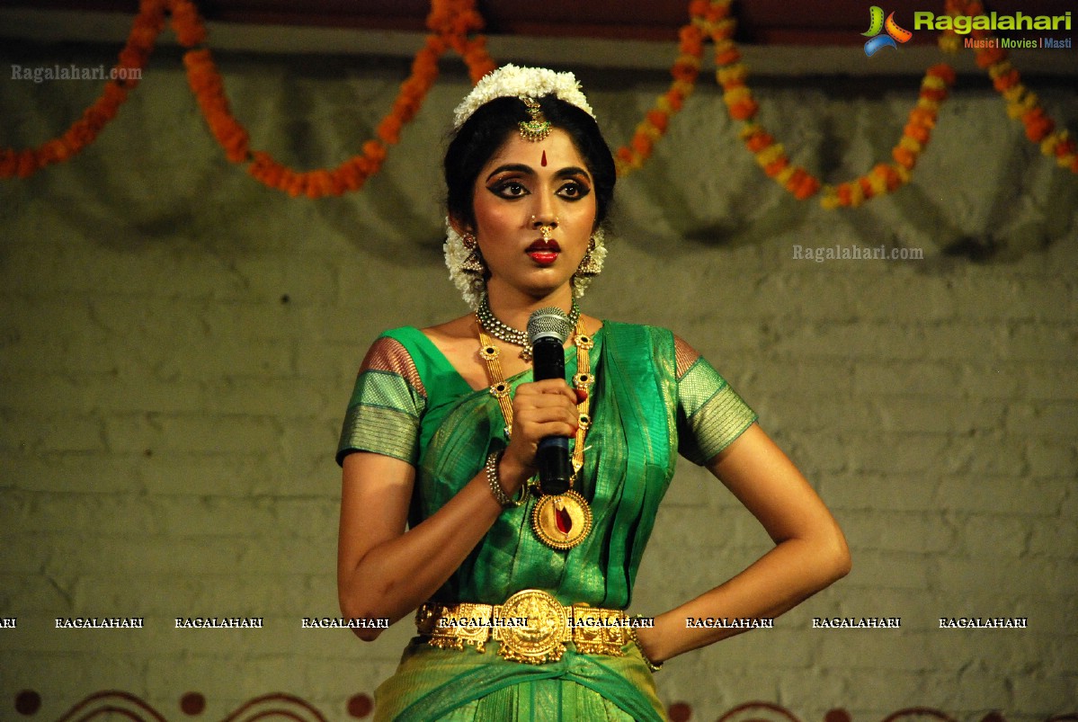 Smitha Madhav Bharatanatyam Performance at Shilparamam, Hyderabad