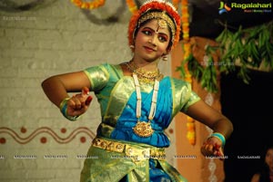 Smitha Madhav Bharatanatyam Dancer