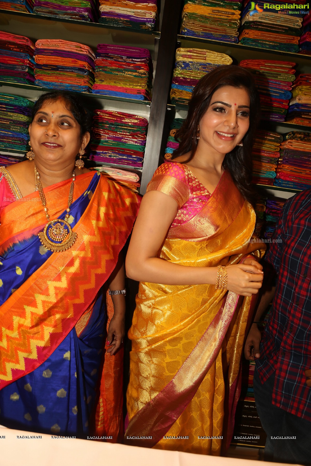 Samantha inaugurates South India Shopping Mall, Hyderabad