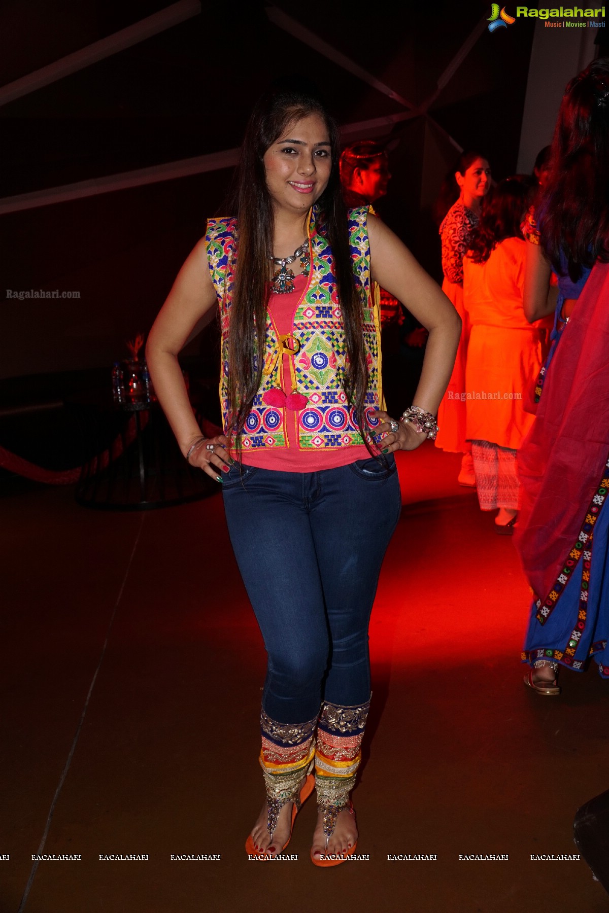 Stylish Divas Disco Dandiya 2015 at Karbon Hotel Park, Hyderabad