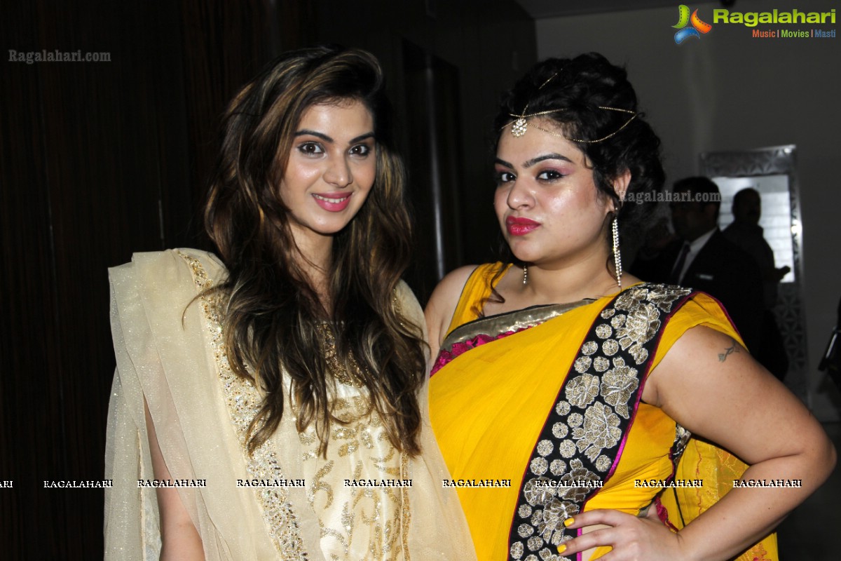 Stylish Divas Disco Dandiya 2015 at Karbon Hotel Park, Hyderabad