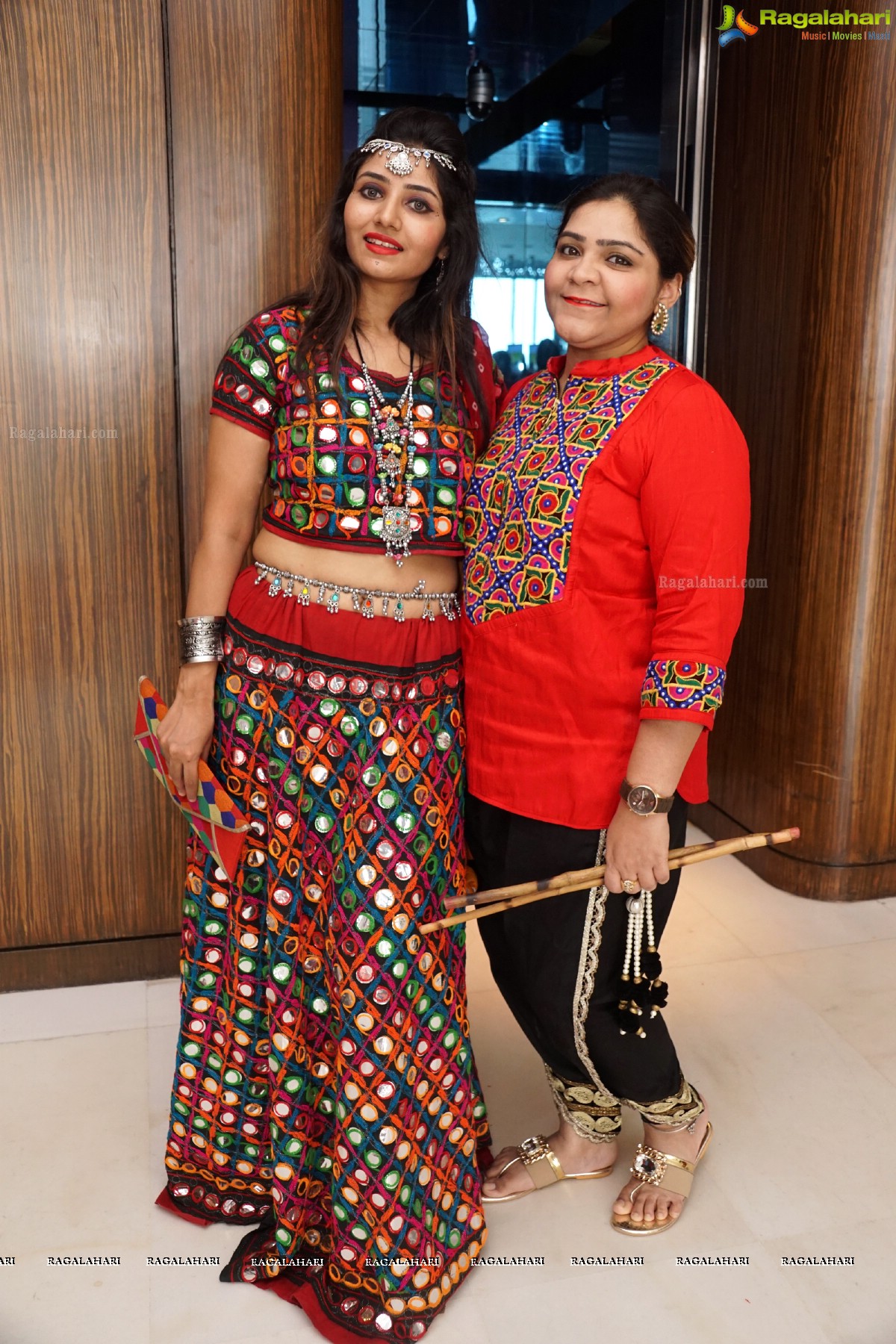 Stylish Divas Disco Dandiya 2015 at Karbon Hotel Park, Hyderabad