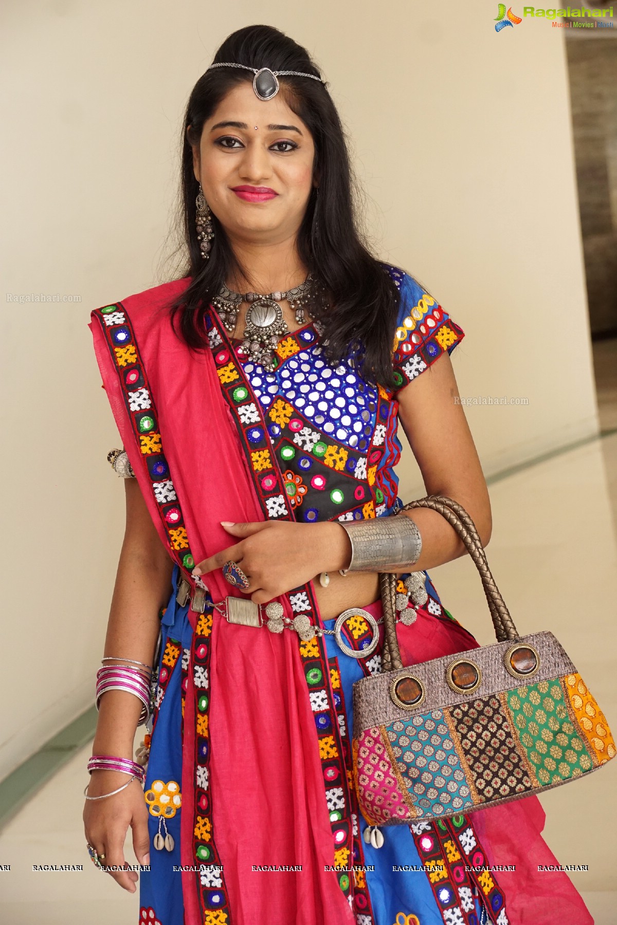 Stylish Divas Disco Dandiya 2015 at Karbon Hotel Park, Hyderabad