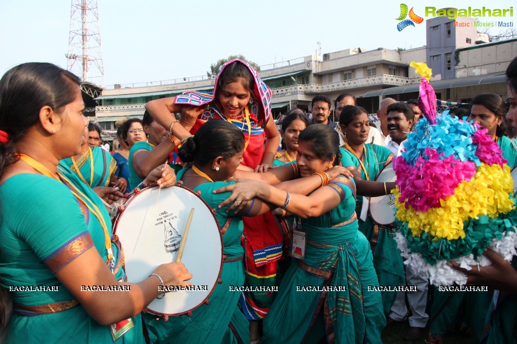 Hyderabad Bathukamma Celebrations 2015