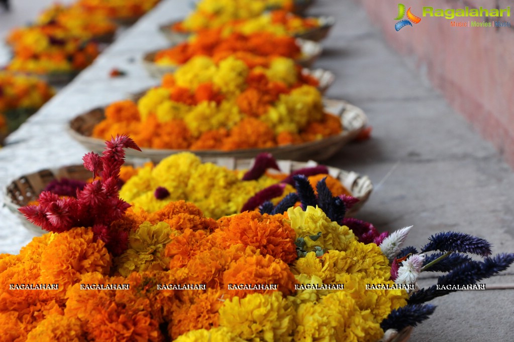 Hyderabad Bathukamma Celebrations 2015