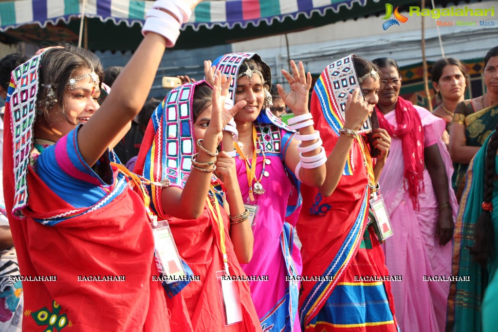 Hyderabad Bathukamma Celebrations 2015