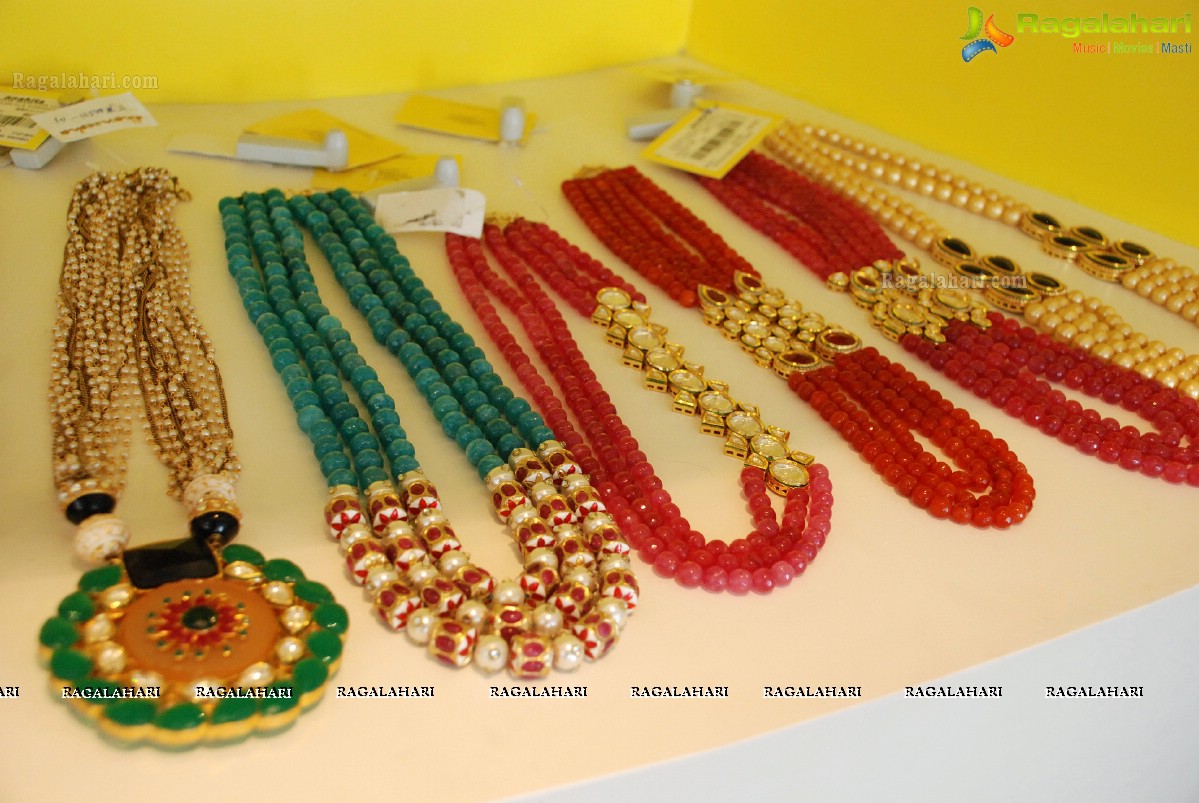 Vineet Bahl Collection Display at Anahita, Hyderabad