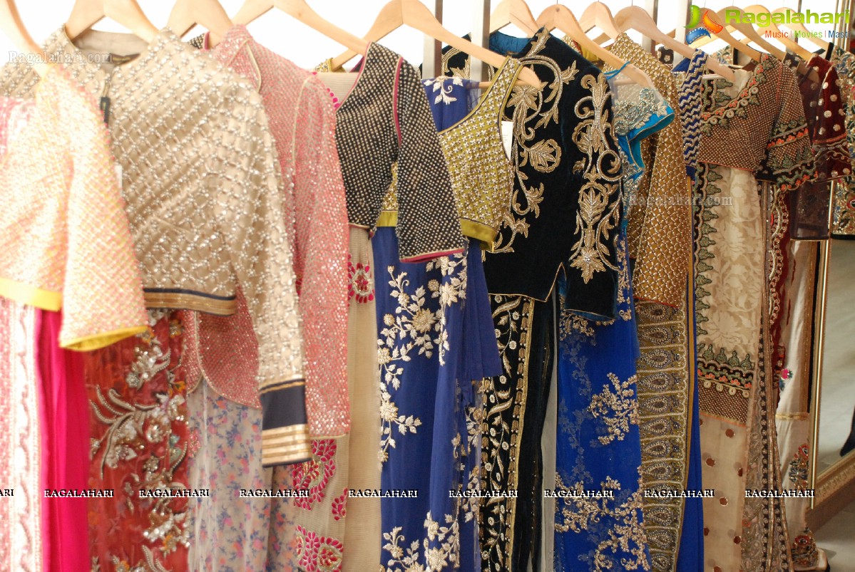 Vineet Bahl Collection Display at Anahita, Hyderabad