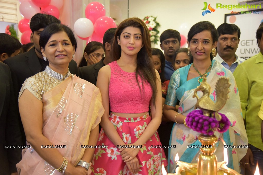 Pranitha launches Anoo's Clinic and Salon in Bangalore