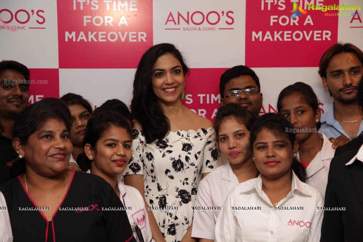 Grand Launch of Anoo's Salon and Clinic by Ritu Varma in Vizag