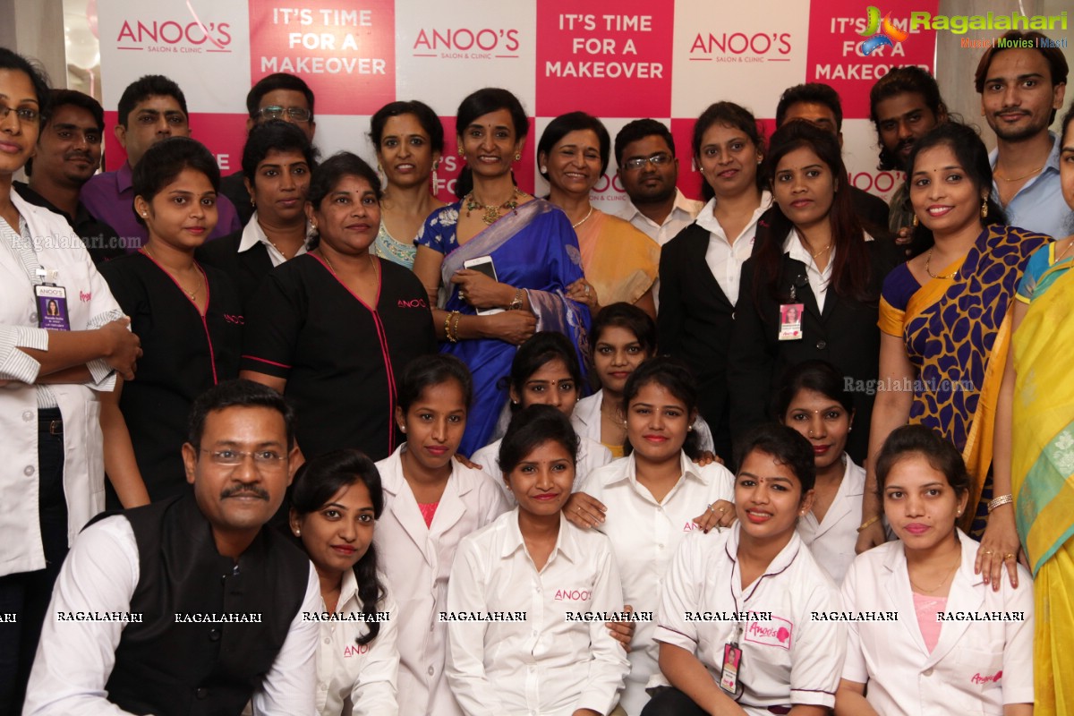 Grand Launch of Anoo's Salon and Clinic by Ritu Varma in Vizag